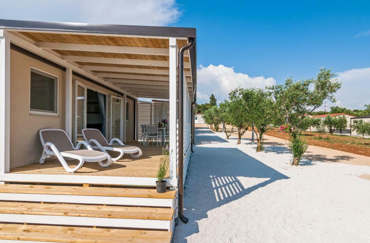 Camp San Antonio Hotel Биоград на Мору Екстериор снимка