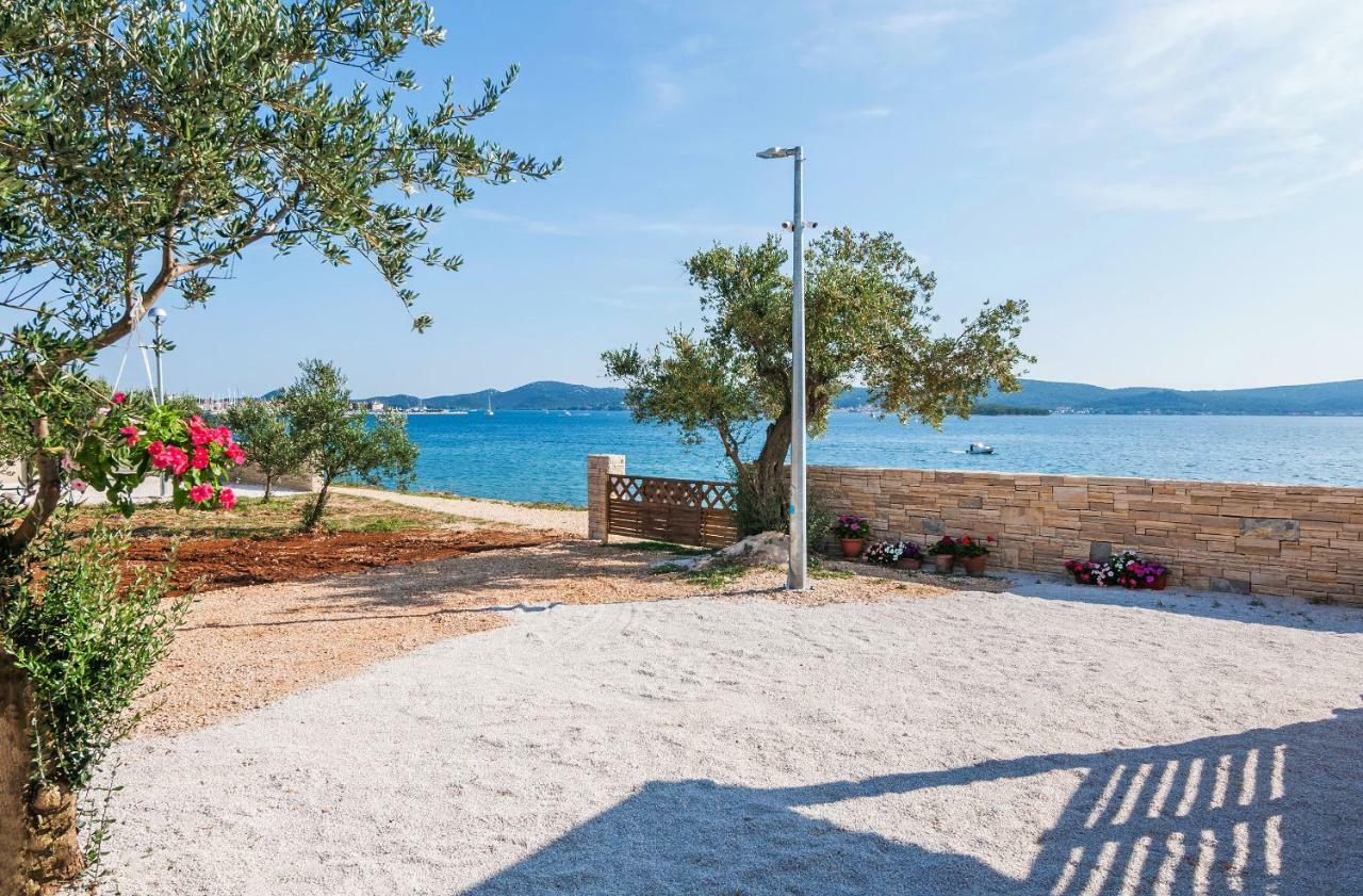 Camp San Antonio Hotel Биоград на Мору Екстериор снимка