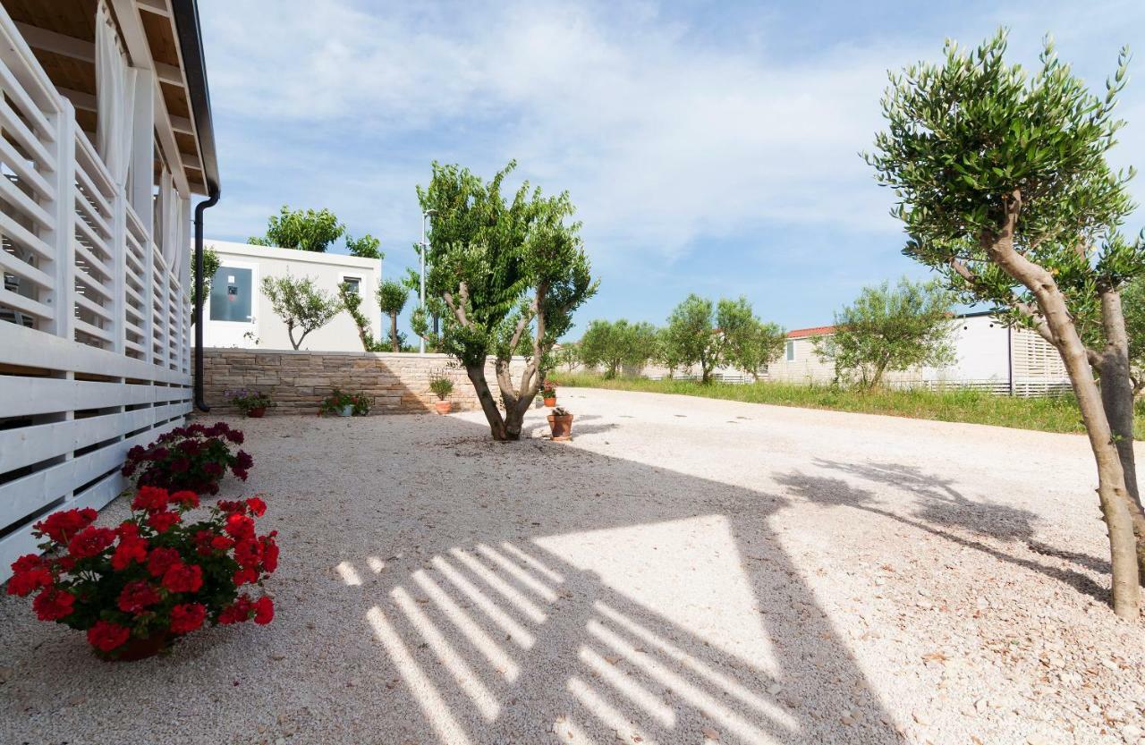 Camp San Antonio Hotel Биоград на Мору Екстериор снимка